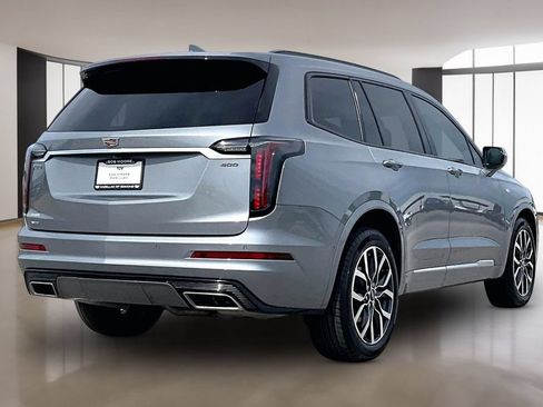 Used 2025 Cadillac XT6 Sport w/ Platinum Package AWD/4WD image 2