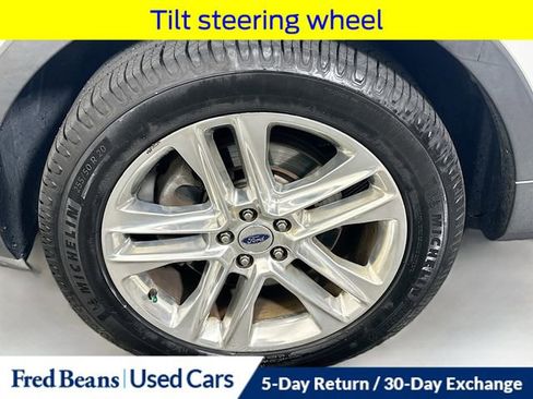 Certified 2017 Ford Explorer XLT w/ Equipment Group 202A image 38