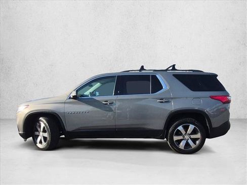 Used 2019 Chevrolet Traverse LT w/ LT Premium Package FWD image 8