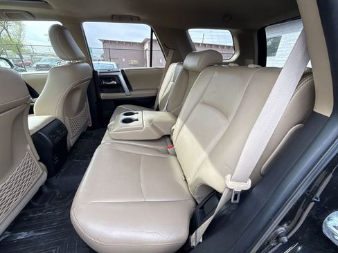 Used 2015 Toyota 4Runner Limited image 10