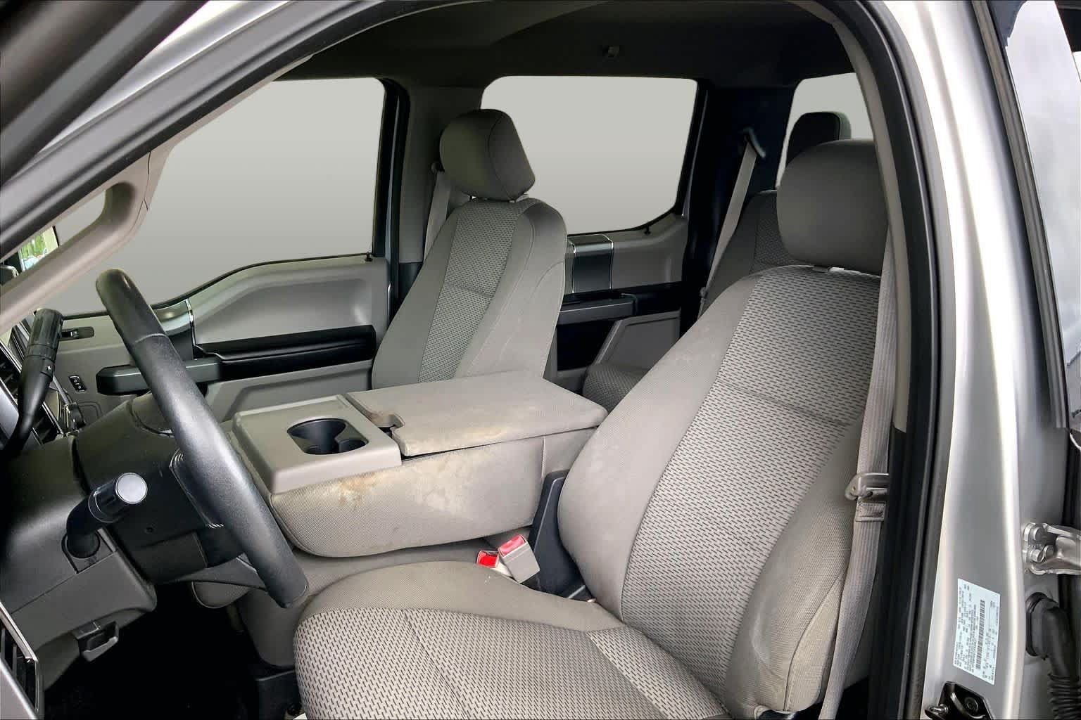 Used 2018 Ford F150 XLT w/ Equipment Group 302A Luxury AWD/4WD image 8