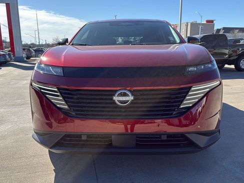 Used 2025 Nissan Murano SL AWD/4WD image 2