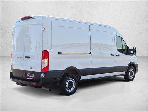Used 2022 Ford Transit 250 Medium Roof RWD image 5