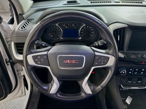 Used 2020 GMC Terrain SLE w/ Elevation Edition AWD/4WD image 11