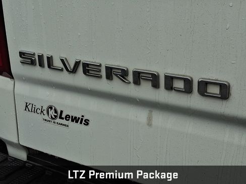 Used 2023 Chevrolet Silverado 1500 LTZ w/ LTZ Premium Package image 23