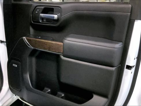 Used 2021 GMC Sierra 1500 Denali w/ Denali Ultimate Package image 23