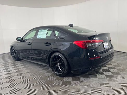 Used 2023 Honda Civic Sport image 7