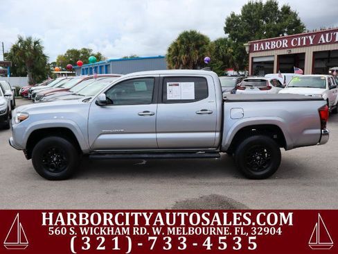 Used 2021 Toyota Tacoma SR5 RWD image 2