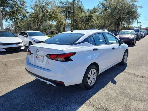 Used 2025 Nissan Versa S w/ Trunk Package image 2