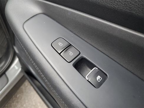 Certified 2022 Hyundai Santa Fe SEL image 42