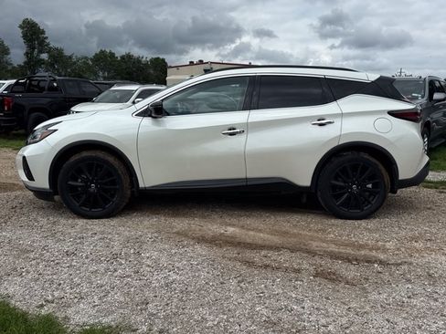 Used 2022 Nissan Murano SV w/ SV Midnight Edition Package AWD/4WD image 3