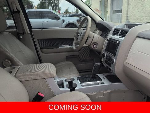 Used 2010 Mercury Mariner Premier AWD/4WD image 10