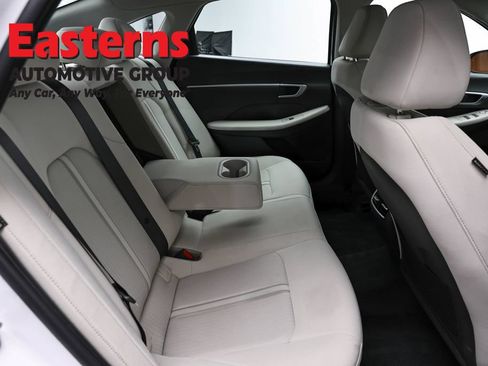Used 2025 Hyundai Sonata SEL FWD image 23