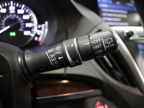 Used 2019 Acura MDX SH-AWD image 35