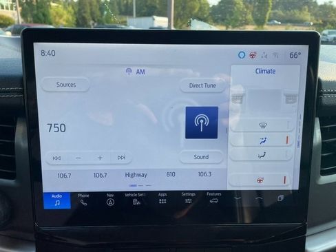 Certified 2024 Ford Expedition XLT image 22