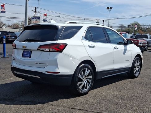 Used 2022 Chevrolet Equinox Premier AWD/4WD image 7