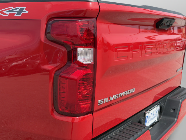 Used 2024 Chevrolet Silverado 1500 Custom AWD/4WD image 14