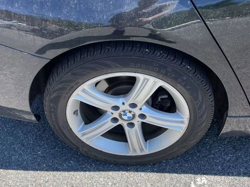 Used 2015 BMW 328i xDrive Sedan AWD/4WD image 19