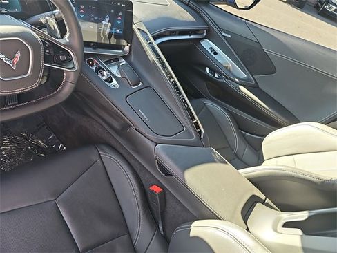 Used 2025 Chevrolet Corvette Stingray Coupe w/ Battery Protection Package image 23