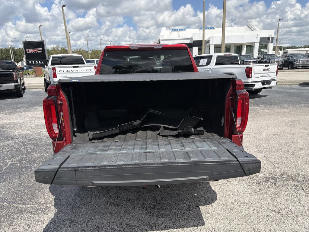 Used 2021 GMC Sierra 1500 SLT AWD/4WD image 10