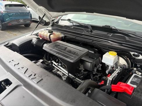 Used 2022 RAM 1500 Big Horn AWD/4WD image 12