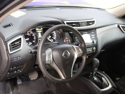 Used 2015 Nissan Rogue SV AWD/4WD image 14