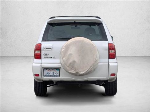 Used 2005 Toyota RAV4 2WD image 7