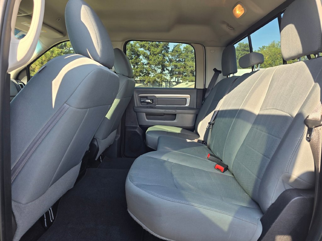 Used 2017 RAM 2500 SLT AWD/4WD image 12