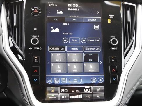 Certified 2025 Subaru Outback Onyx Edition image 24