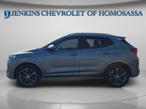 Used 2023 Buick Encore GX Select w/ Experience Buick Package image 4