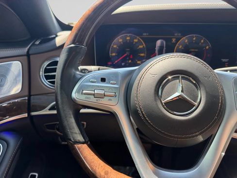 Used 2019 Mercedes-Benz S 560 4MATIC Sedan image 21
