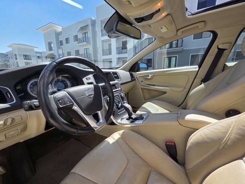 Used 2013 Volvo S60 T5 image 37