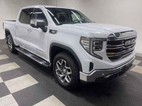 Used 2026 GMC Sierra 1500 SLT w/ SLT Premium Plus Package AWD/4WD image 5