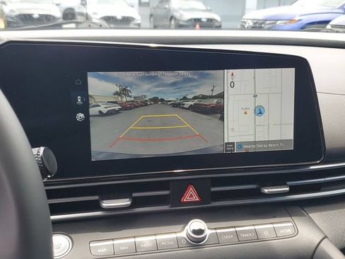 Certified 2023 Hyundai Elantra SEL w/ Convenience Package FWD image 18