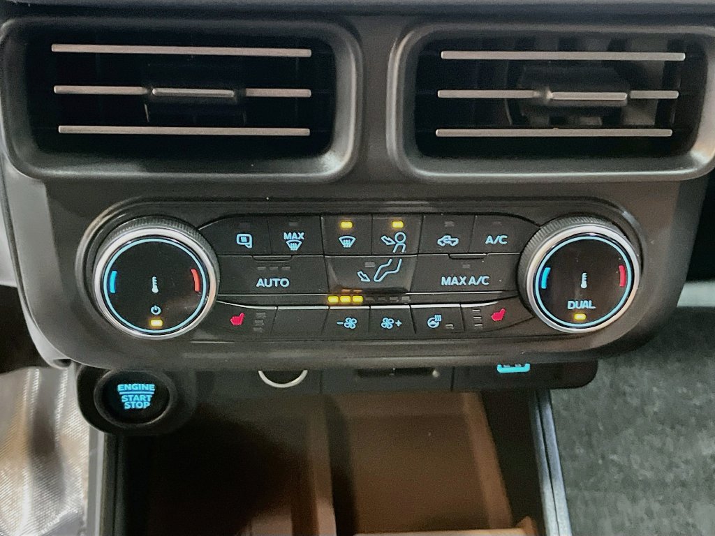 Used 2022 Ford Maverick Lariat w/ Lariat Luxury Package AWD/4WD image 15