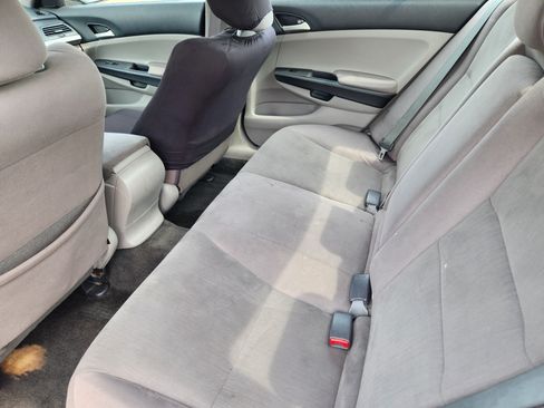 Used 2012 Honda Accord LX image 18