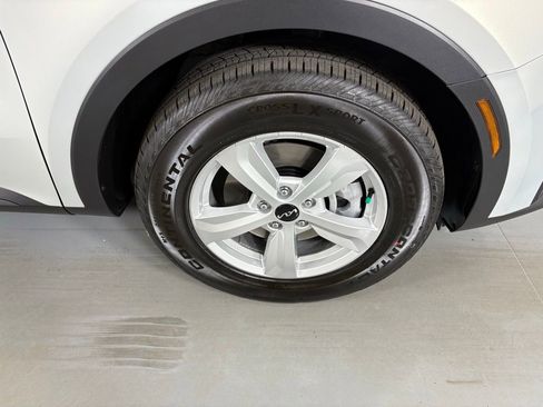 New 2026 Kia Sorento LX image 11