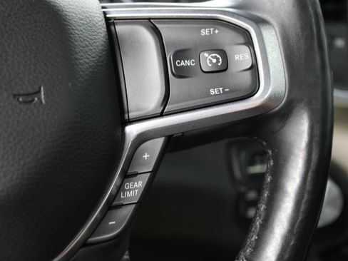 Used 2019 RAM 1500 Laramie AWD/4WD image 56