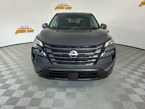 New 2026 Nissan Rogue SV FWD image 9