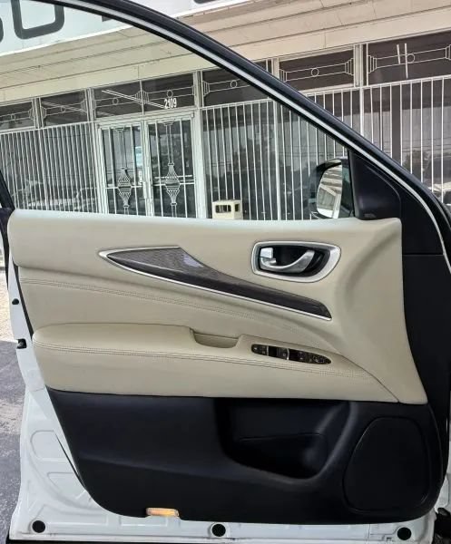 Used 2019 INFINITI QX60 Pure AWD/4WD image 22