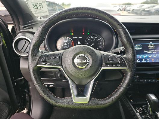 Used 2024 Nissan Kicks SR FWD image 5