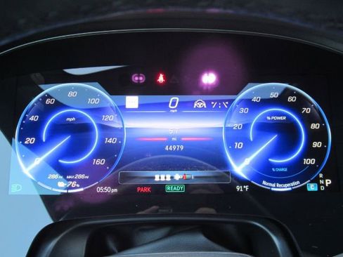 Used 2023 Mercedes-Benz EQS 580 4MATIC image 44