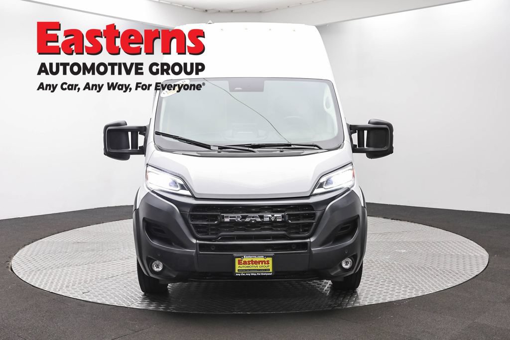 Used 2024 RAM ProMaster 3500 w/ Delivery Van Package FWD image 3