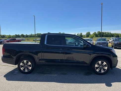 Used 2018 Honda Ridgeline RTL image 2