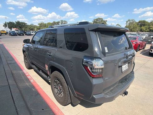 Used 2024 Toyota 4Runner SR5 Premium w/ Moonroof Package RWD image 5