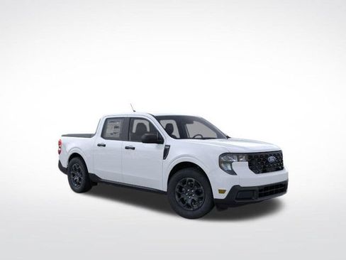 New 2026 Ford Maverick XLT FWD image 9