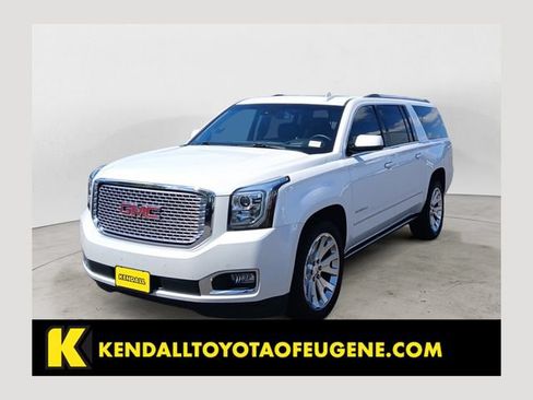 Used 2017 GMC Yukon XL Denali w/ Open Road Package AWD/4WD image 1