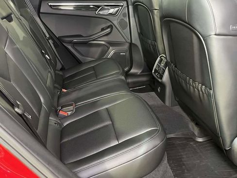 New 2026 Porsche Macan AWD/4WD image 23