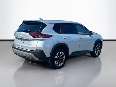 Used 2023 Nissan Rogue SV FWD image 7