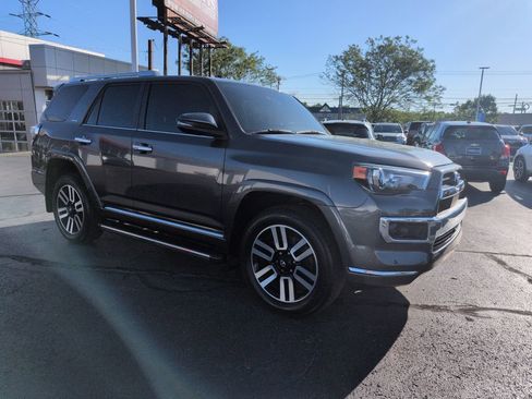 Used 2023 Toyota 4Runner Limited AWD/4WD image 7